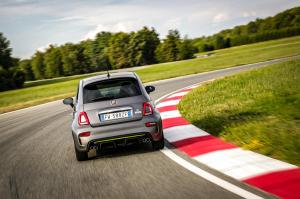 abarth-595-pista-2019-10