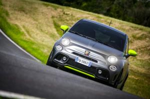 abarth-595-pista-2019-16