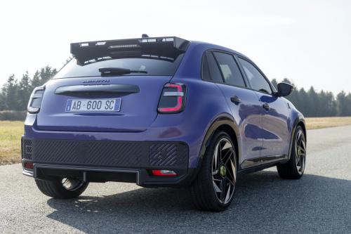 Abarth600eScorpionissima-13