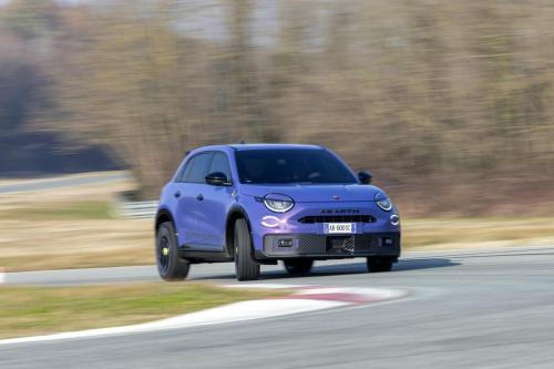 Abarth600eScorpionissima-3