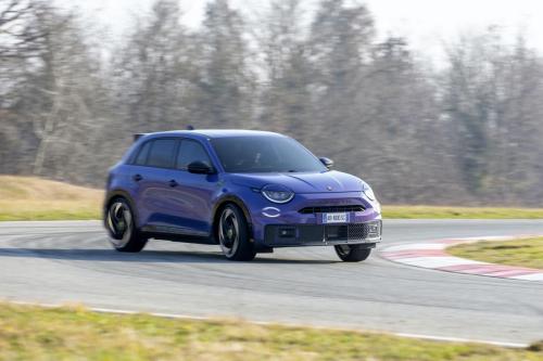 Abarth600eScorpionissima-4