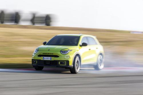 Abarth600eTurismo-5