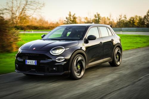 Abarth600eTurismo-9