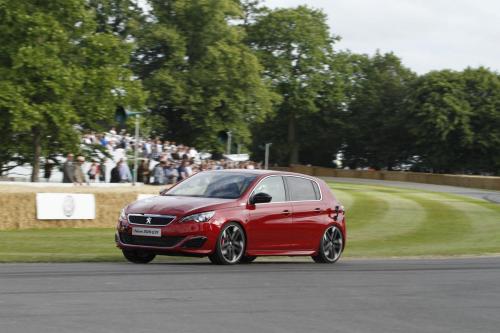 peugeot-308-gti-by-peugeot-sport-2