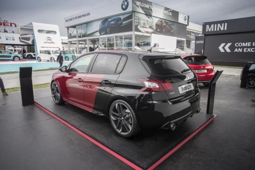 peugeot-308-gti-by-peugeot-sport-49