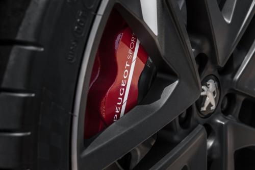 peugeot-308-gti-by-peugeot-sport-72