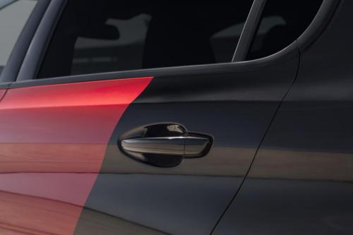 peugeot-308-gti-by-peugeot-sport-77
