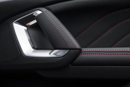 peugeot-308-gti-by-peugeot-sport-80