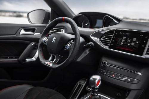 peugeot-308-gti-by-peugeot-sport-82