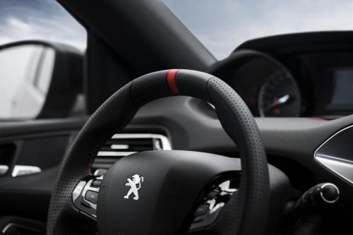 peugeot-308-gti-by-peugeot-sport-83