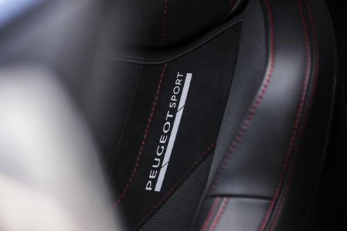 peugeot-308-gti-by-peugeot-sport-98